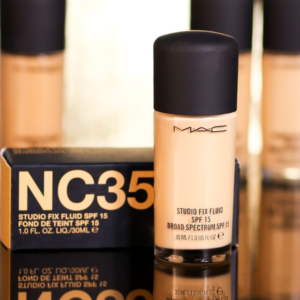 M.A.C Studio Fix Fluid SPF 15 Foundation-NC 35