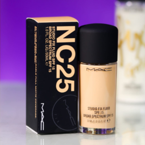 M.A.C Studio Fix Fluid SPF 15 Foundation-NC 25