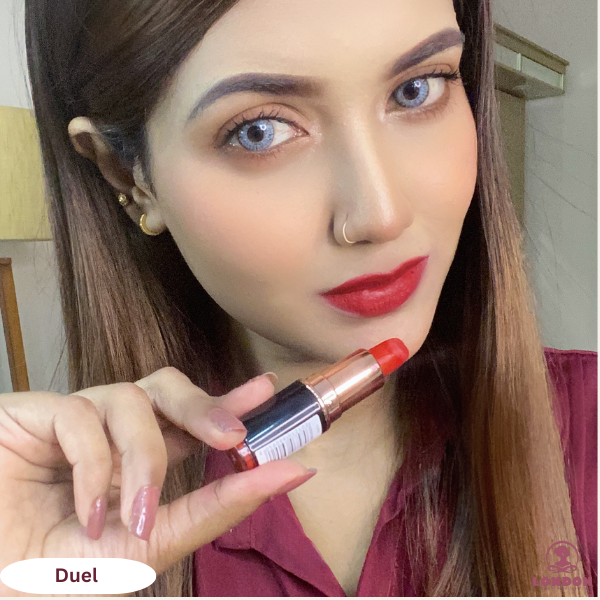Makeup Revolution UK Iconic Pro lipstick Duel